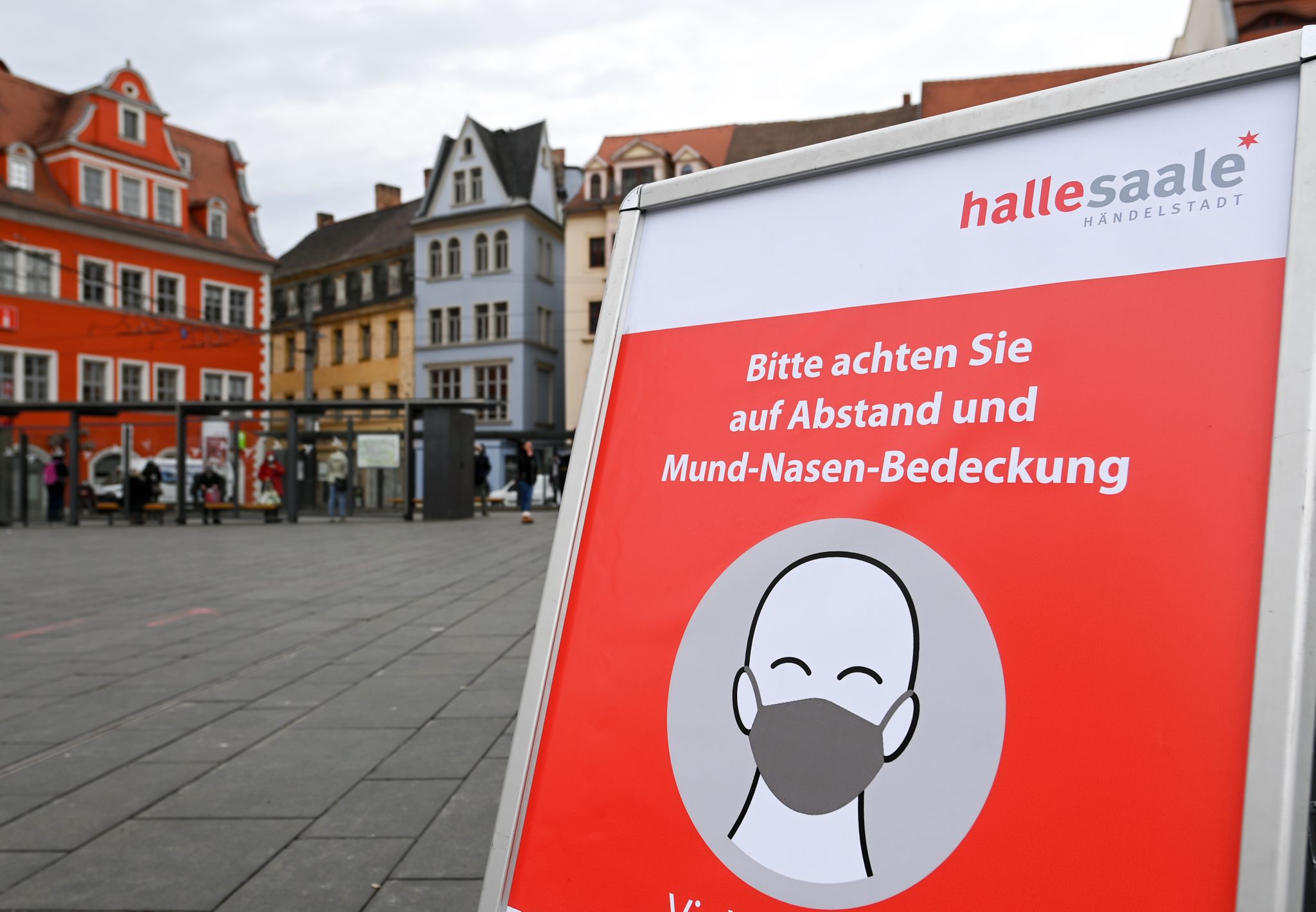 Warum Corona-Regeln weniger befolgt werden