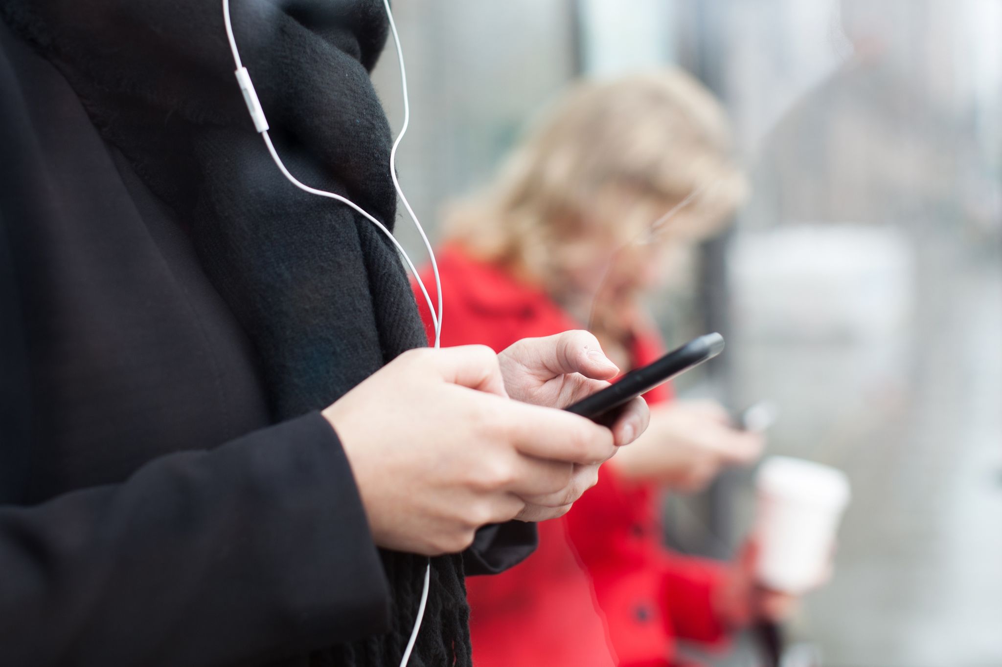Wann der ständige Griff zum Smartphone zum Problem wird