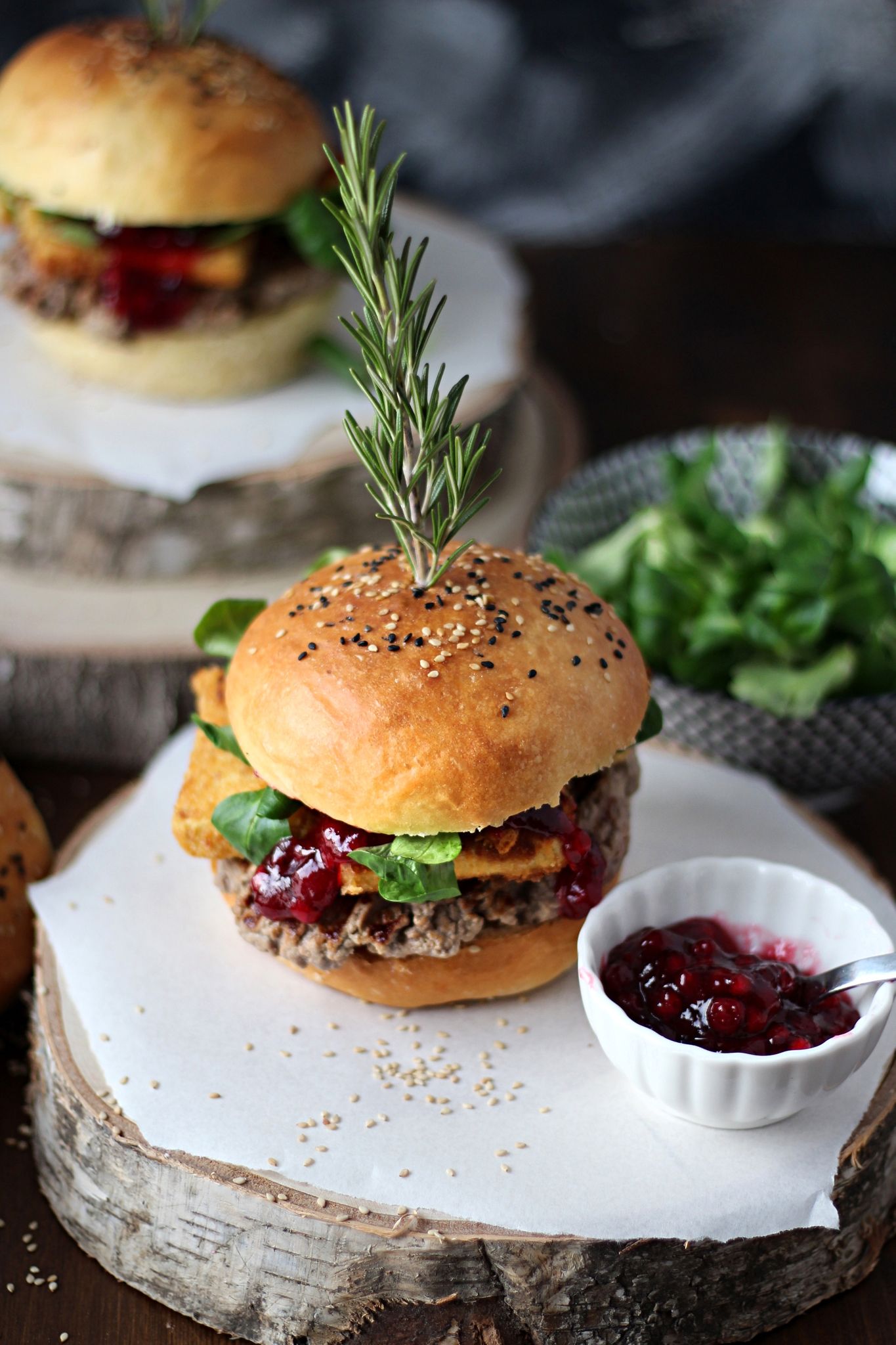 Rezept für Burger mit gebackenem Camembert
