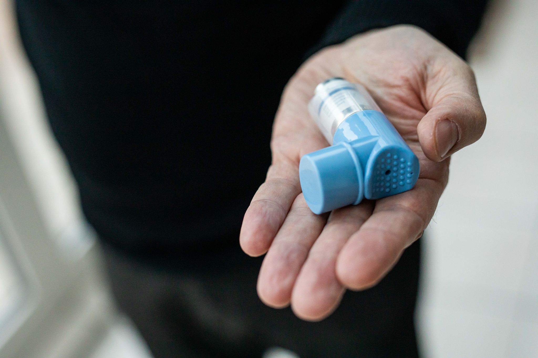 Covid-19-Behandlung: Studie zu Asthma-Spray macht Hoffnung