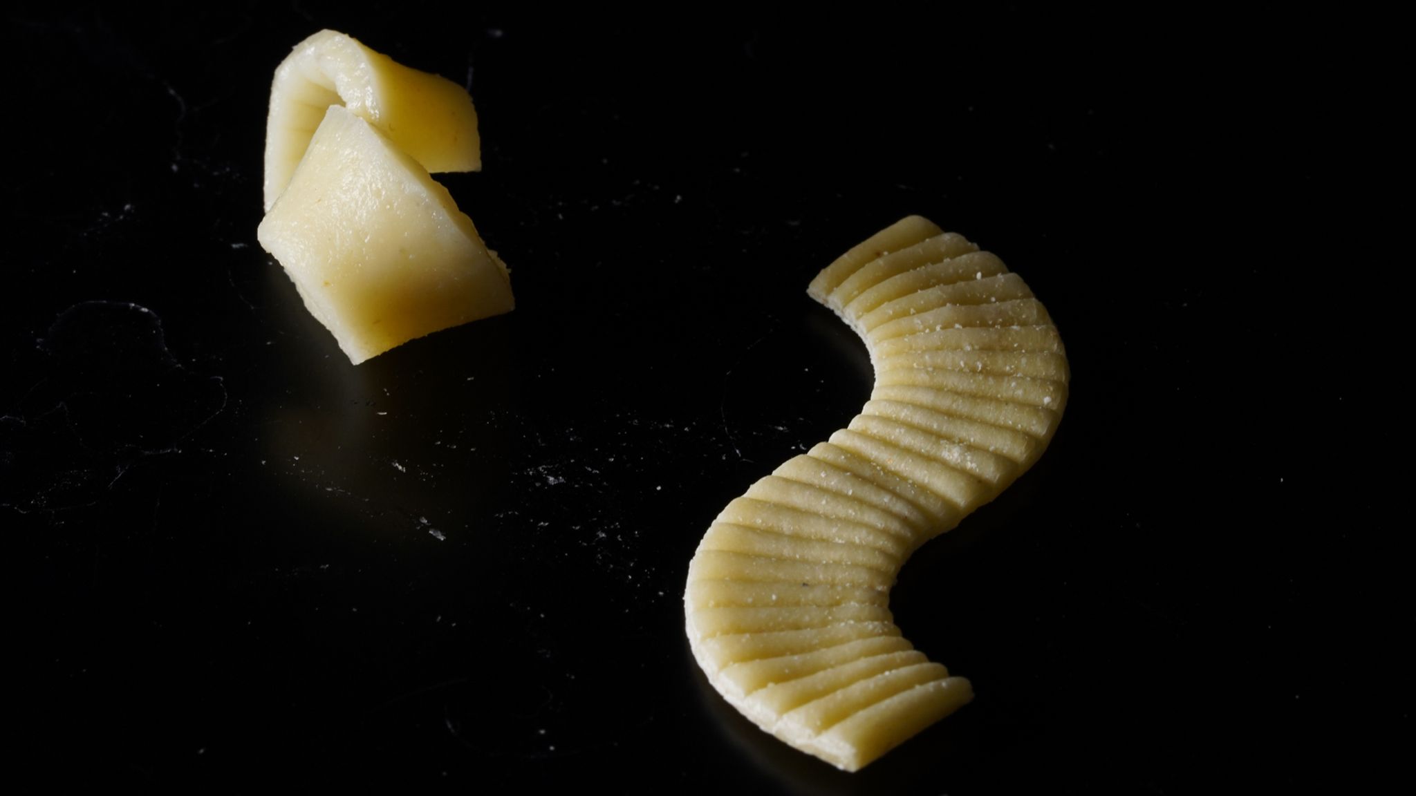 Essbare Labor-Nudeln entfalten sich beim Kochen