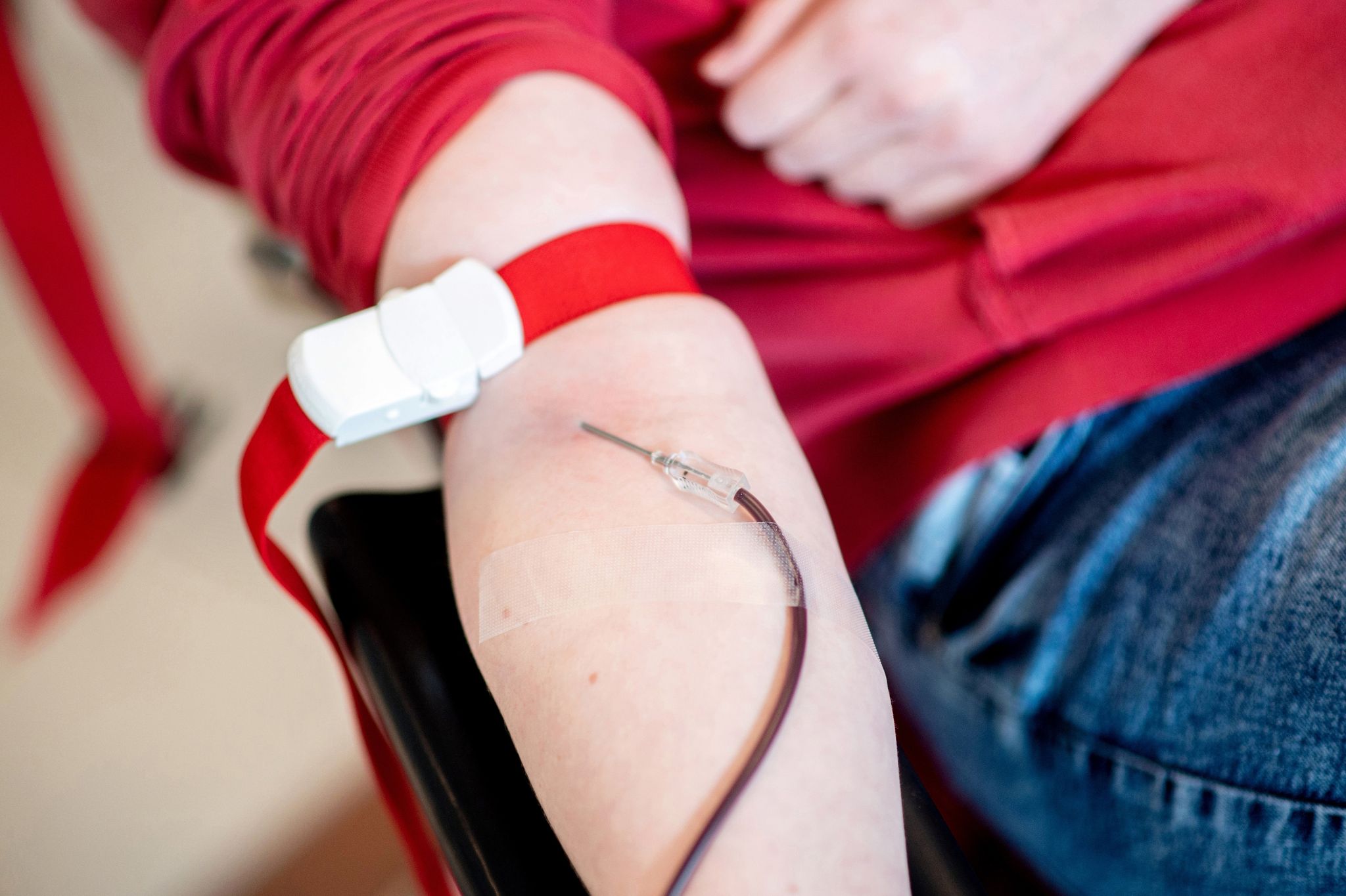 Hitze und nachgeholte OPs: Hoher Bedarf an Blutspenden