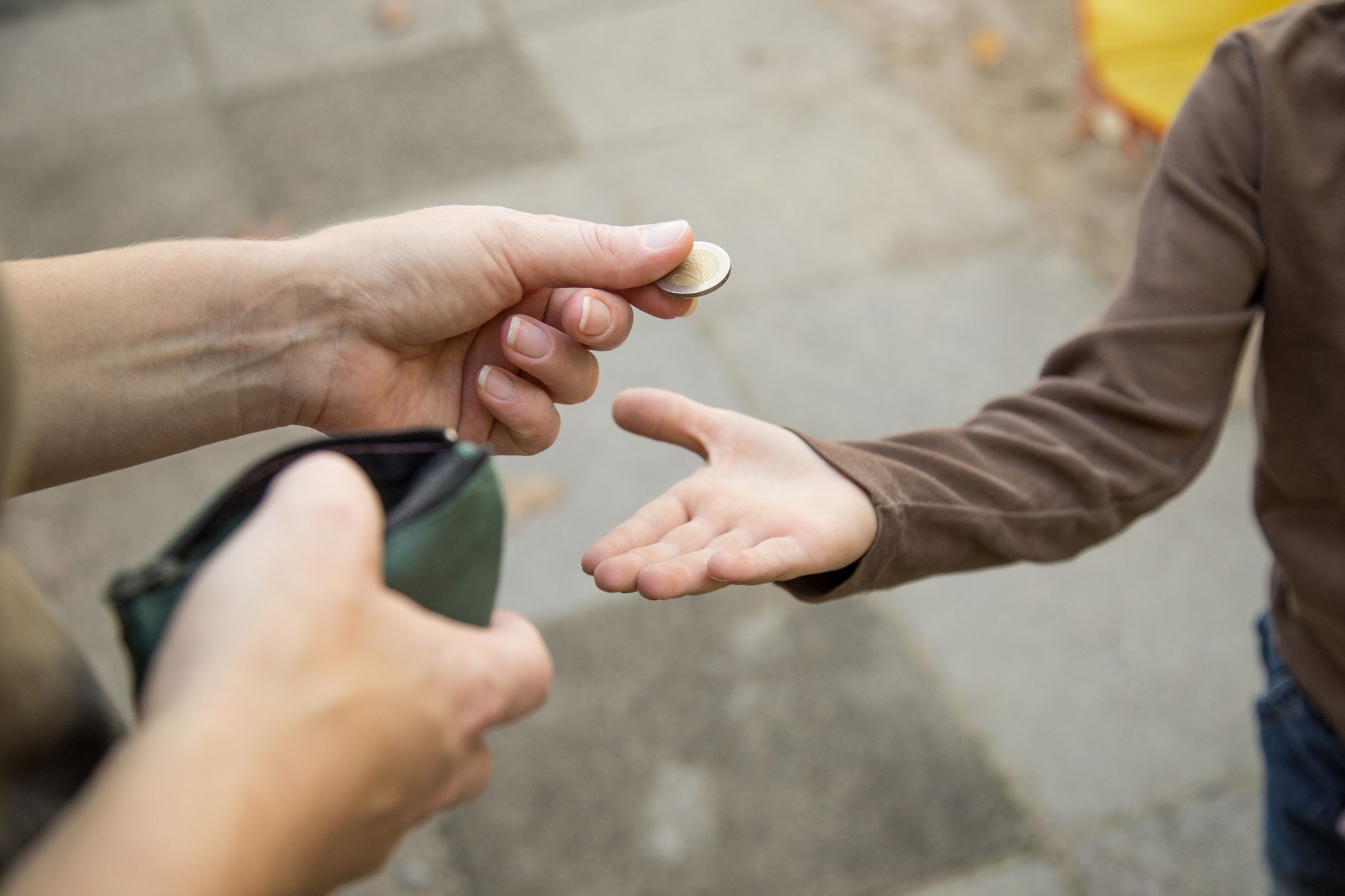 Wie viel Geld bekommen Grundschüler regelmäßig?