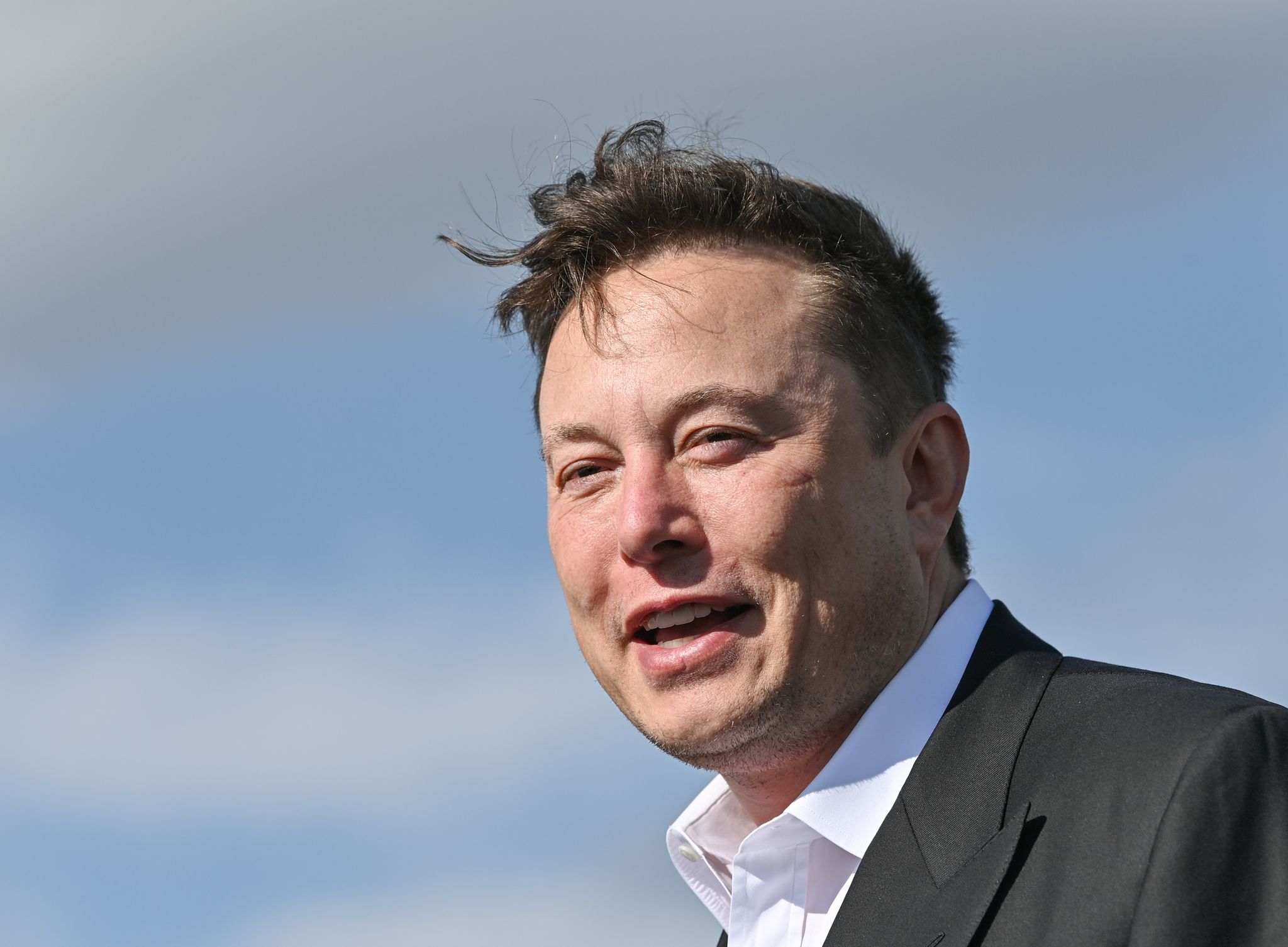 Musk-Firma Neuralink holt sich Investorengeld