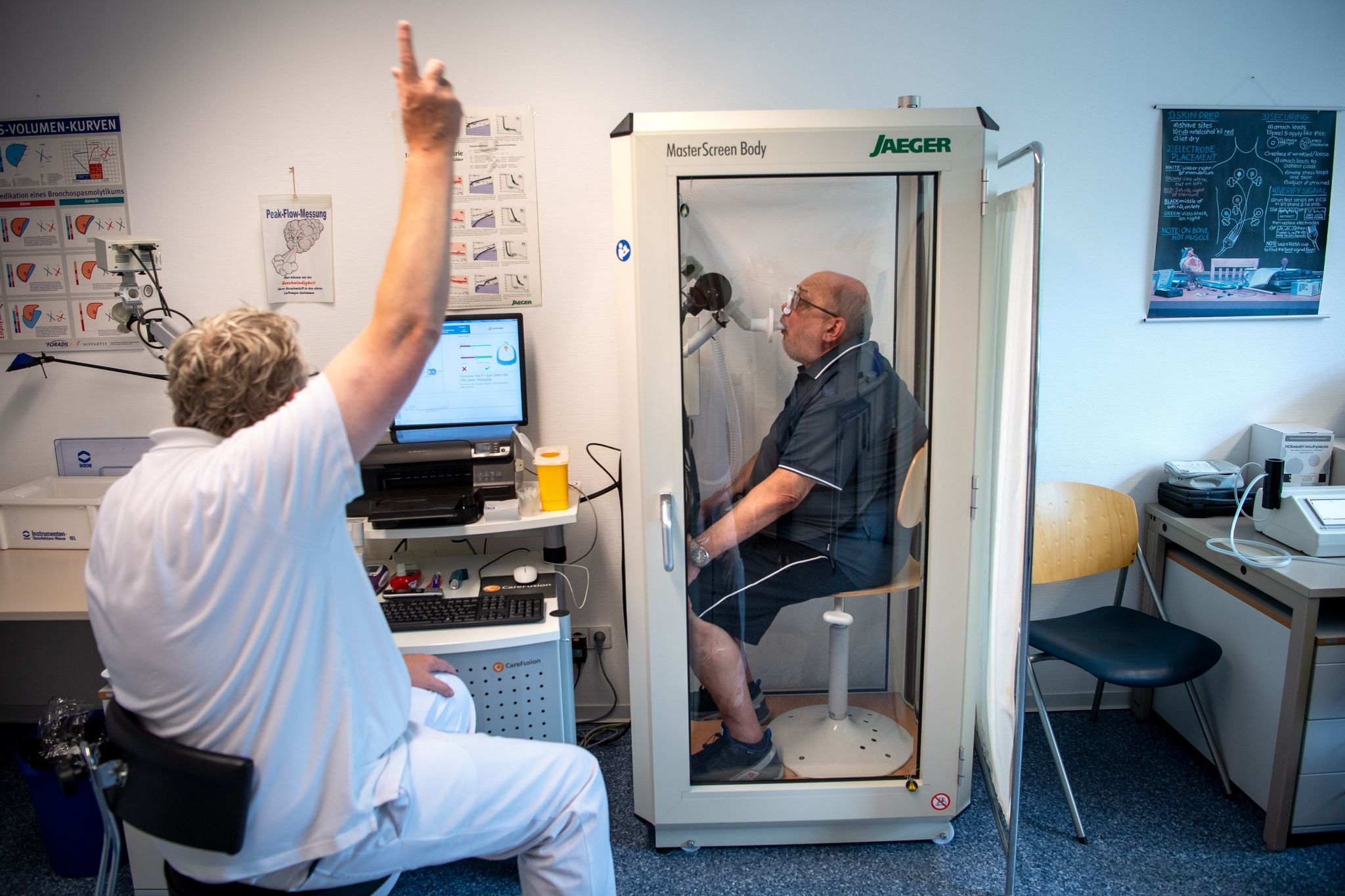 Aus dem Leben geworfen: Reha für Long Covid-Patienten