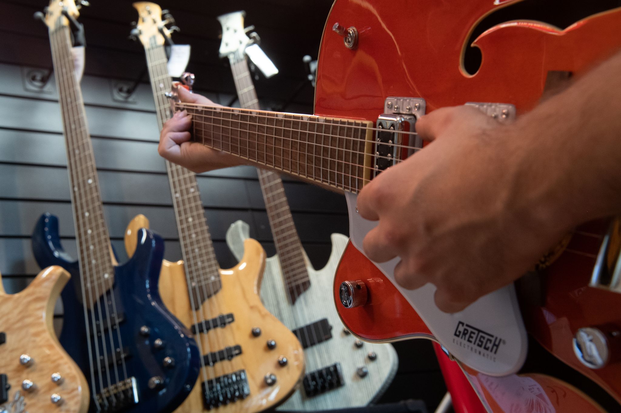So spielt man sein Instrument «mit links»