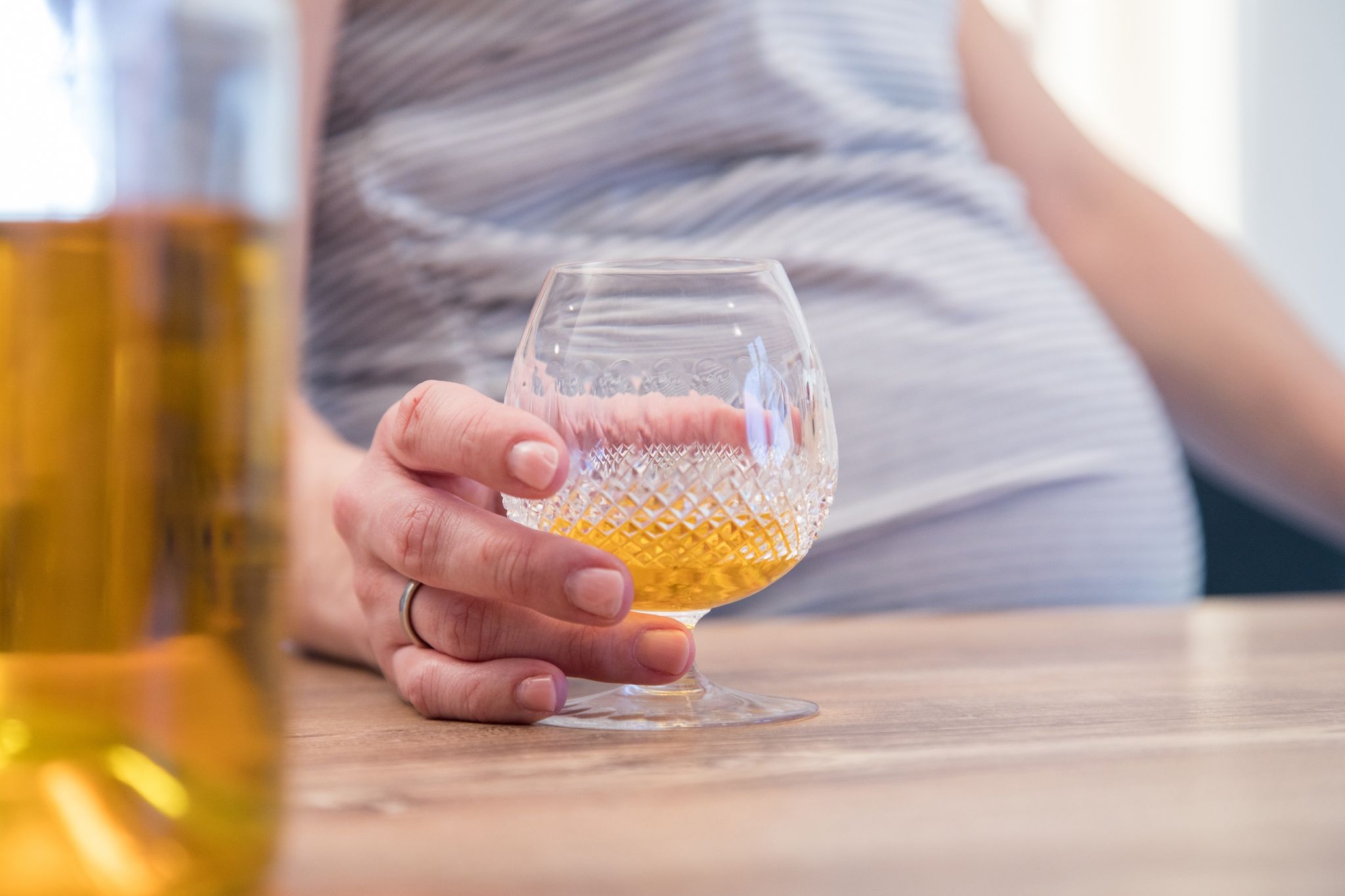 Alkohol in Schwangerschaft: Folgen werden unterschätzt