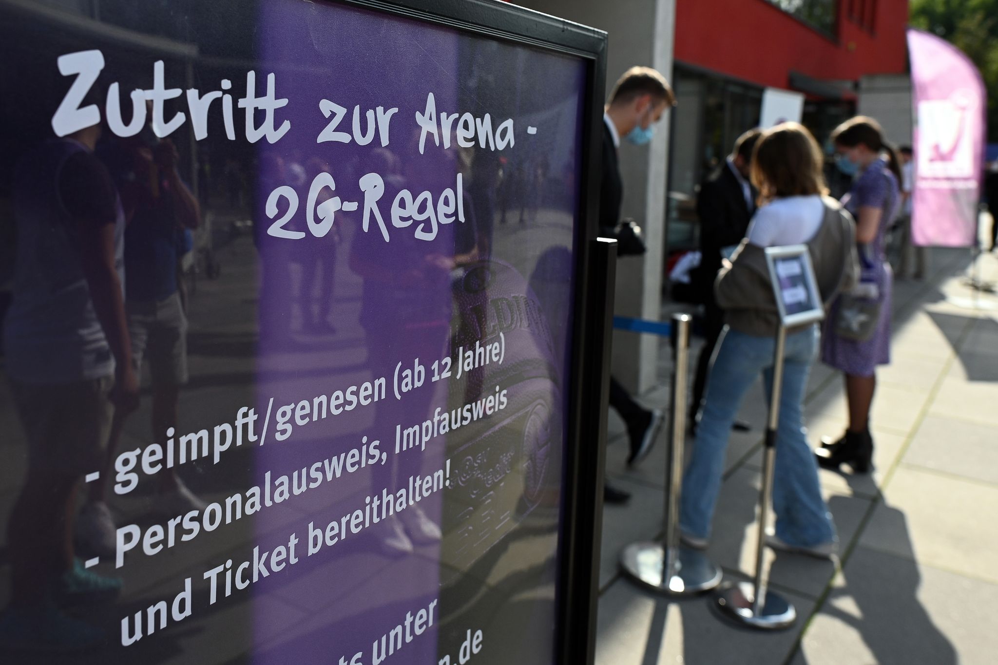 Sind Corona-Genesene wirklich nur sechs Monate geschützt?