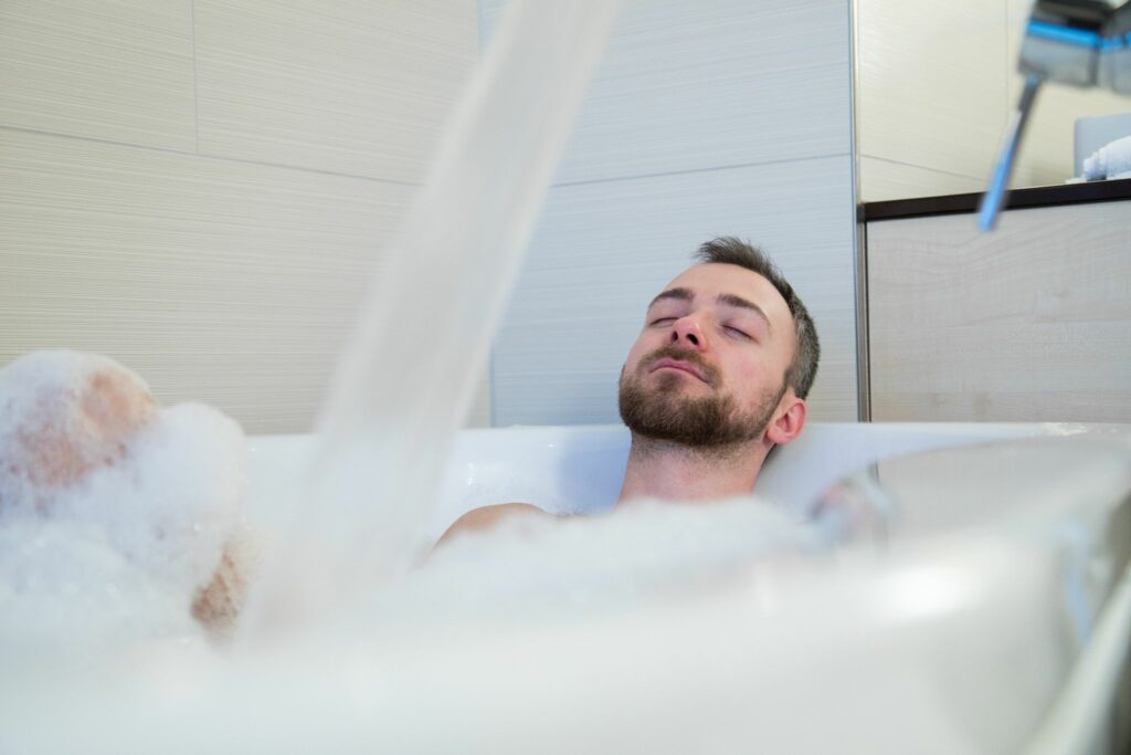 Schmerzender Trainingseffekt: Was hilft gegen Muskelkater?