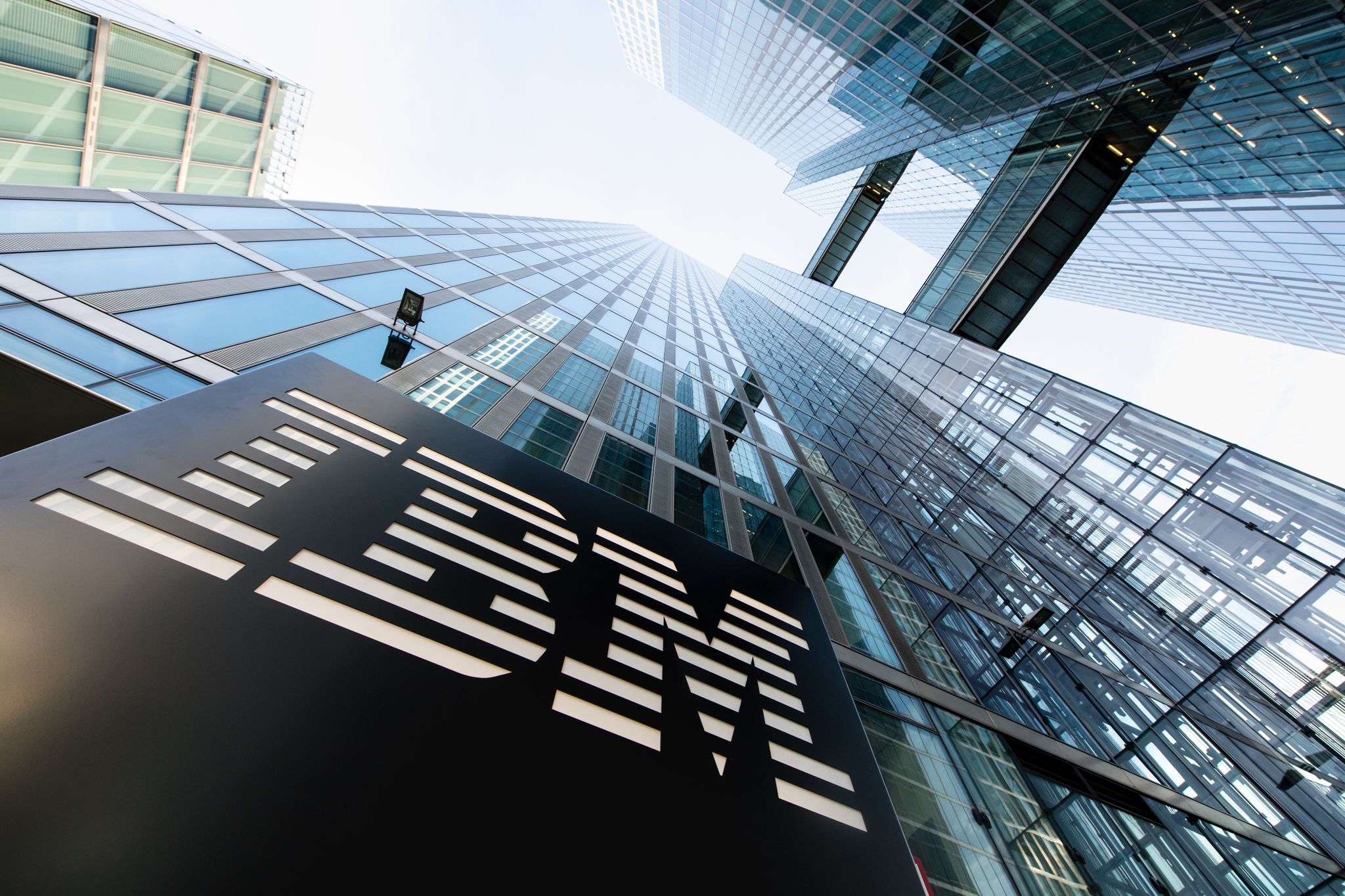 IBM entwickelt Quantenprozessor mit 127 Qubits