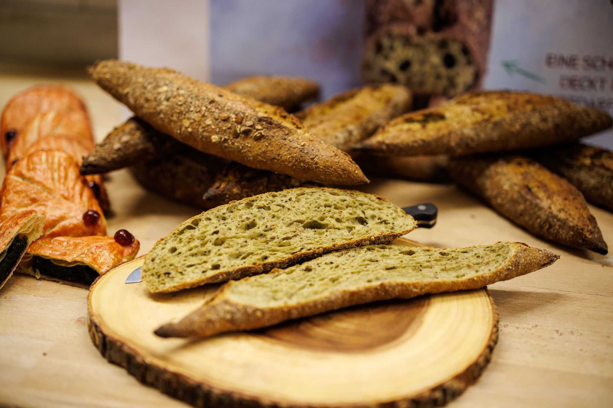 «Alguette» und Kirsch-Algen-Tasche: Backen mit Tang