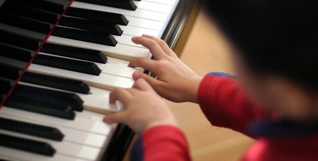Welche Kinderlieder sind rassistisch?