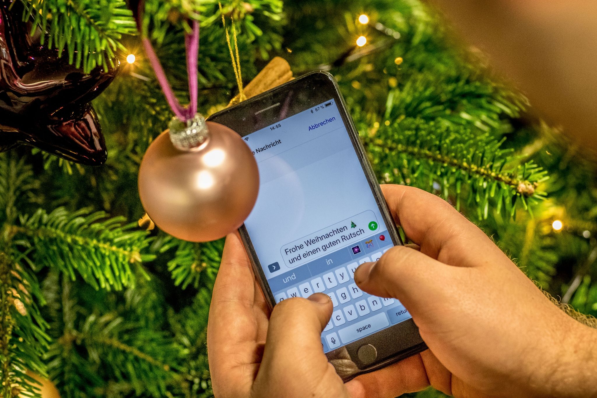 Studie: Mehr problematische Handy-Nutzung in der Pandemie