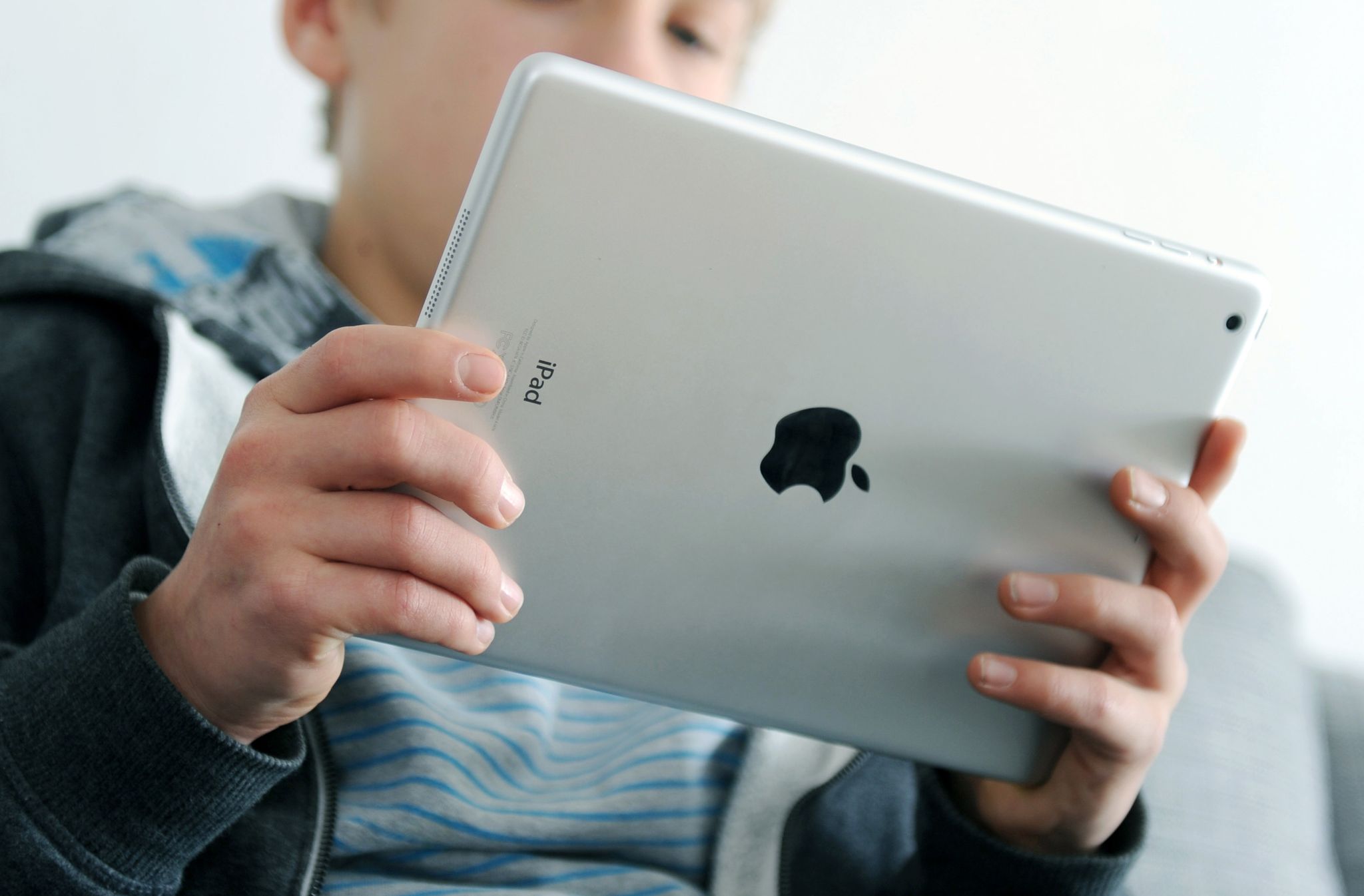 Schriftliche Mahnung an Minderjährige zurückweisen - HEALTH News
