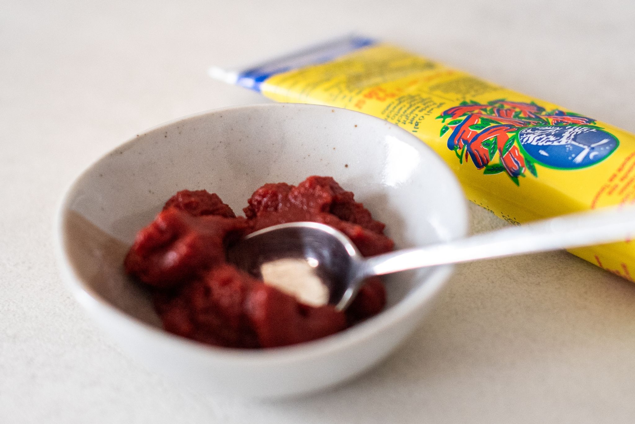 Aua: Gegen scharfes Harissa hilft kühle Milch