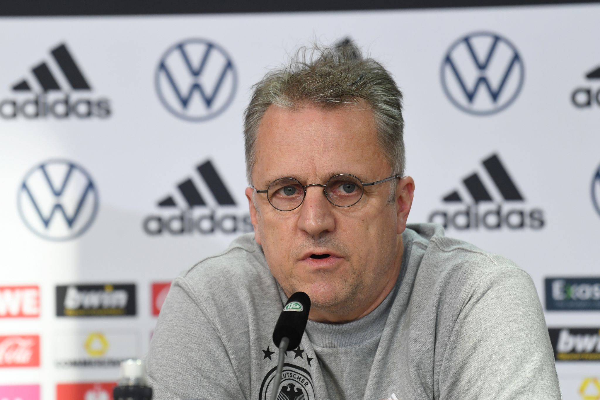 Meyer: Weitere Öffnung der Stadien «richtige Richtung»