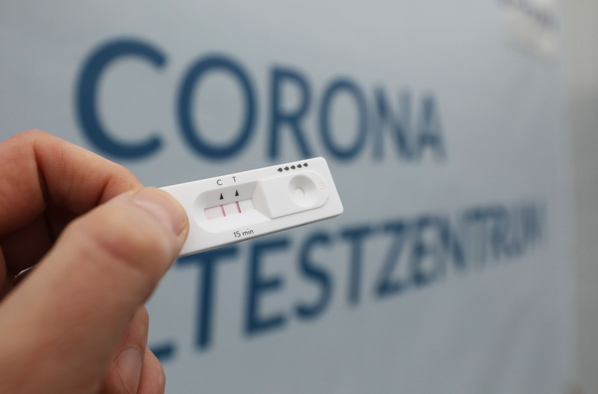 Genesenenzertifikat bald auch nach Schnelltests möglich