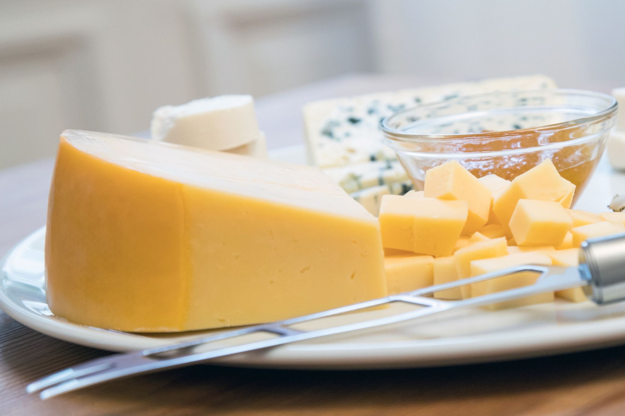Ab wann muss angeschimmelter Käse wirklich weg?