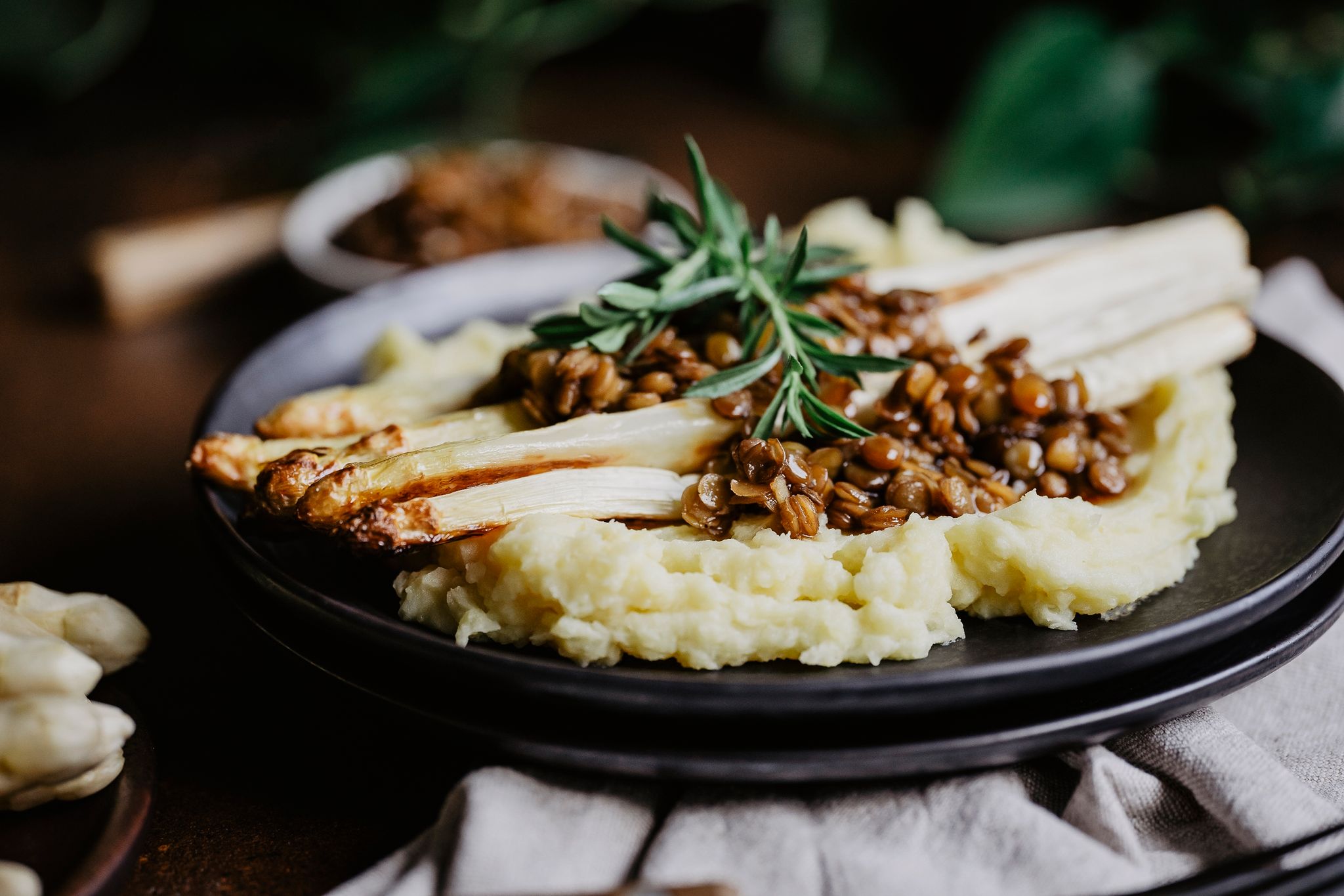 Rezept für Ofenspargel mit Linsen-Vinaigrette