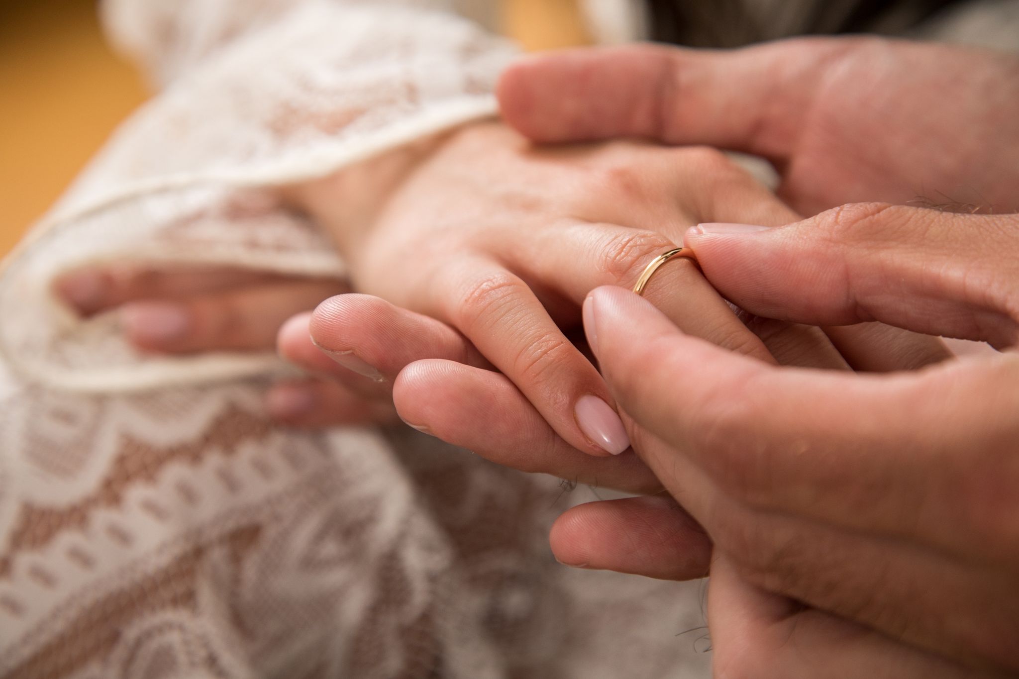 Online heiraten ist in Deutschland rechtlich nicht möglich