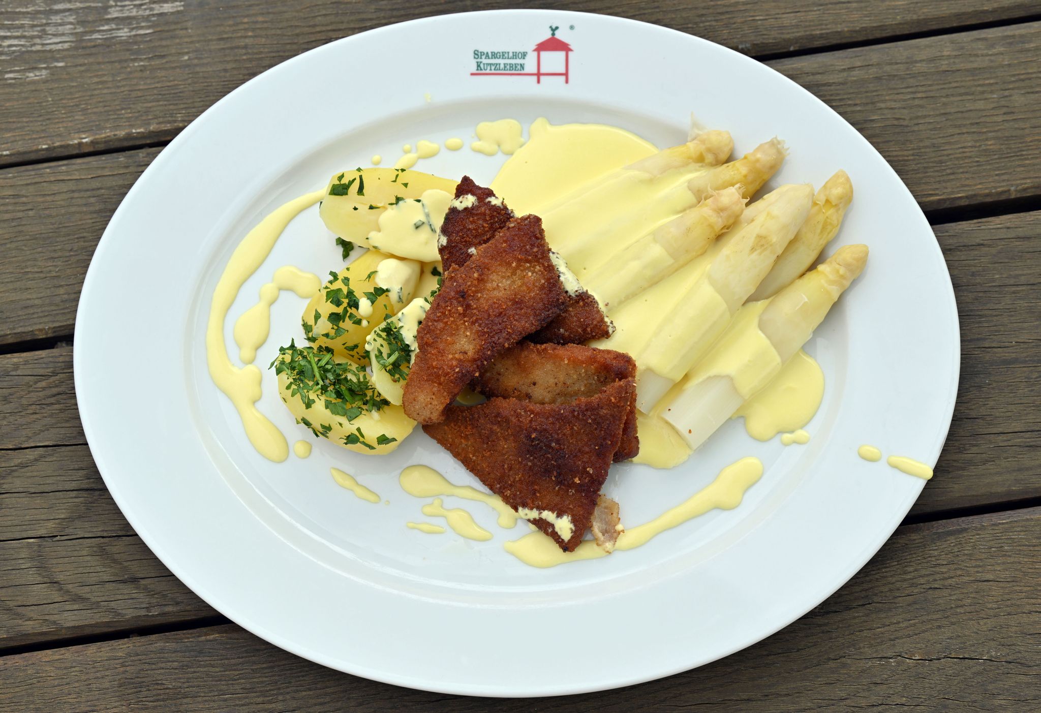 Wie wichtig ist Spargel fürs deutsche Gemüt?