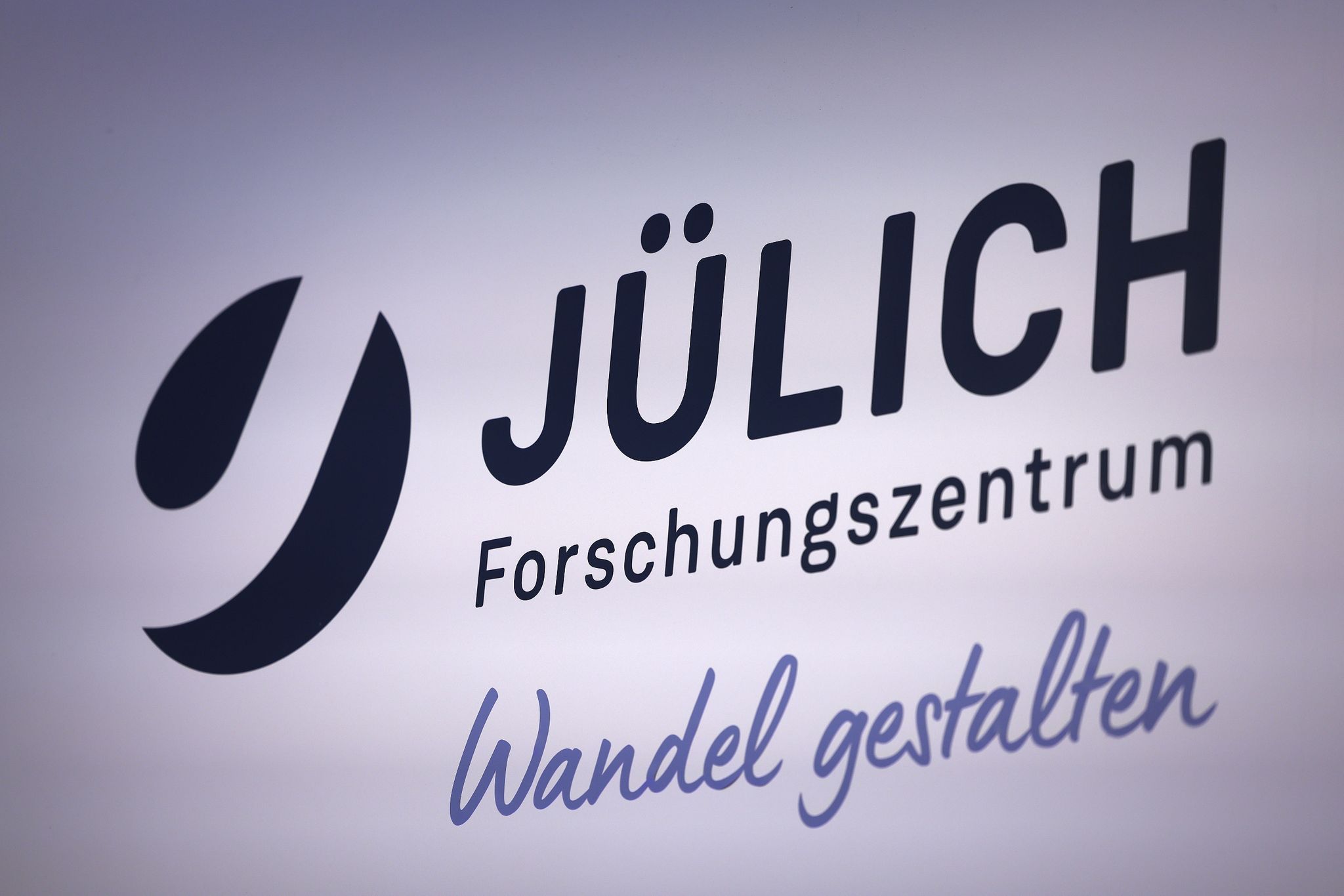 Erster europäischer Superrechner kommt nach Jülich