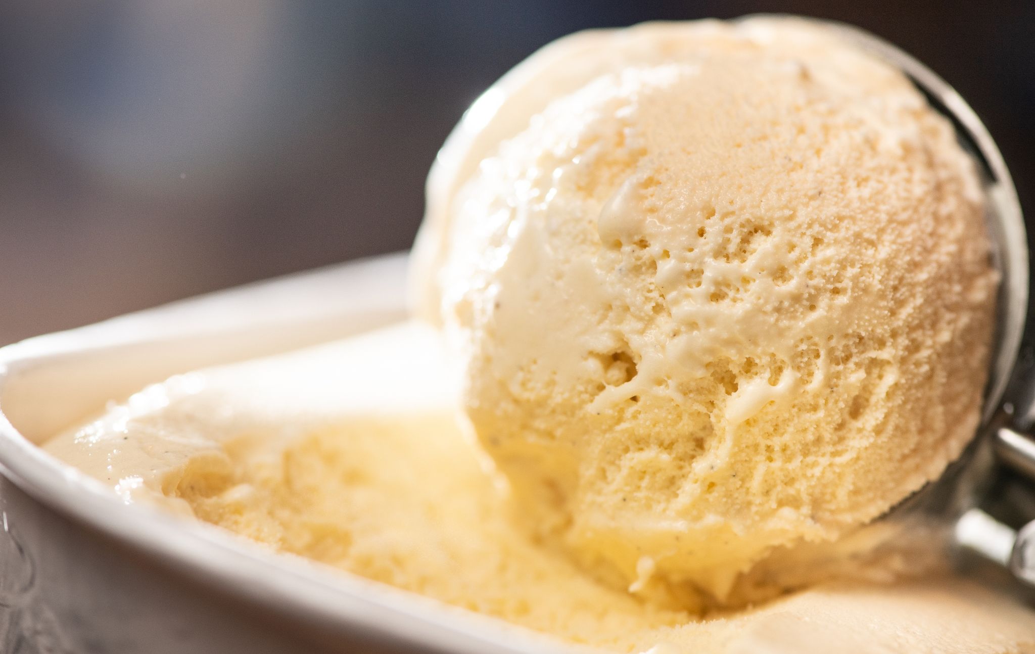 Hersteller-Angaben auf veganem Eis oft irreführend