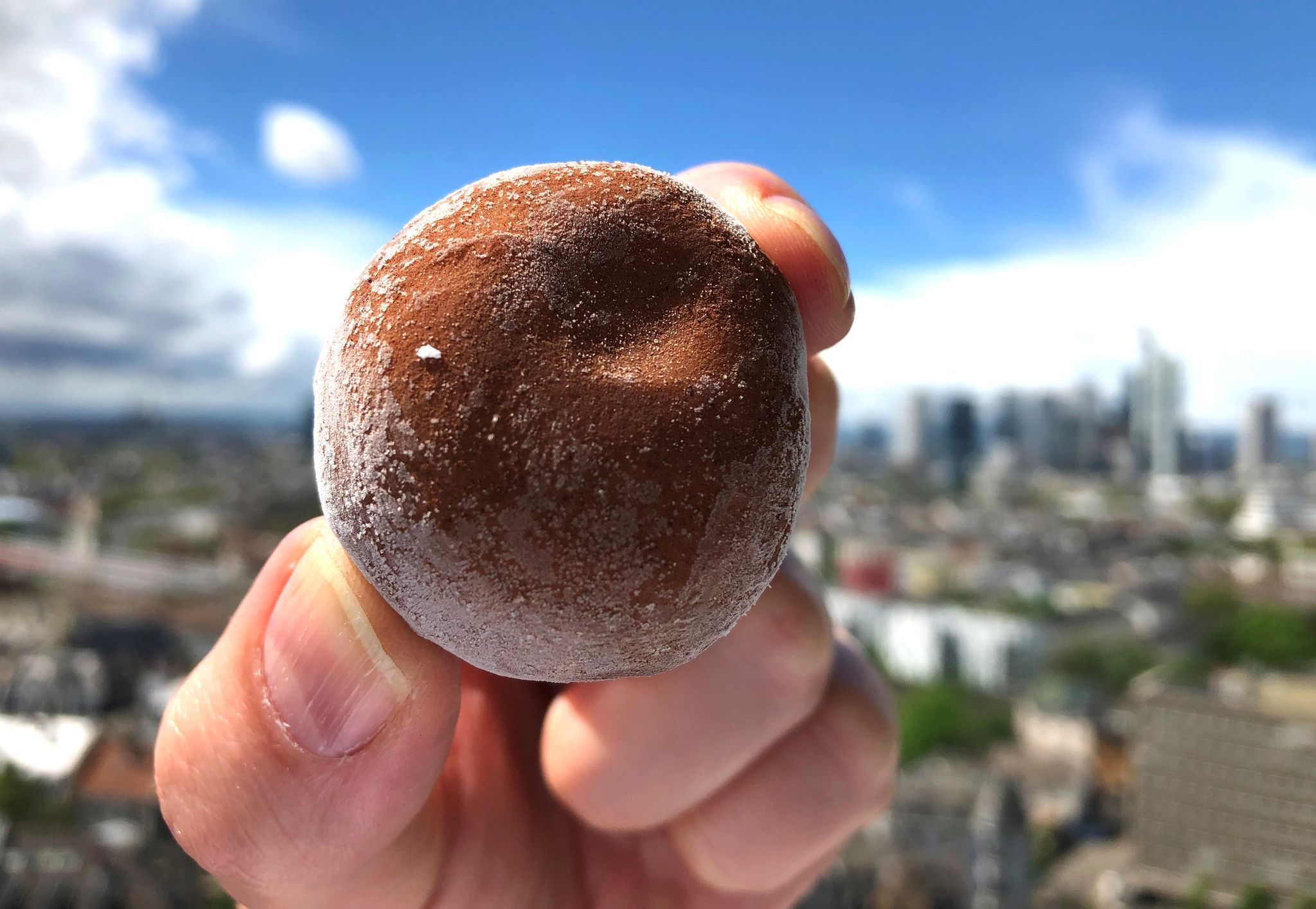 Klebriger Spaß: Mochi-Eis besser gründlich kauen