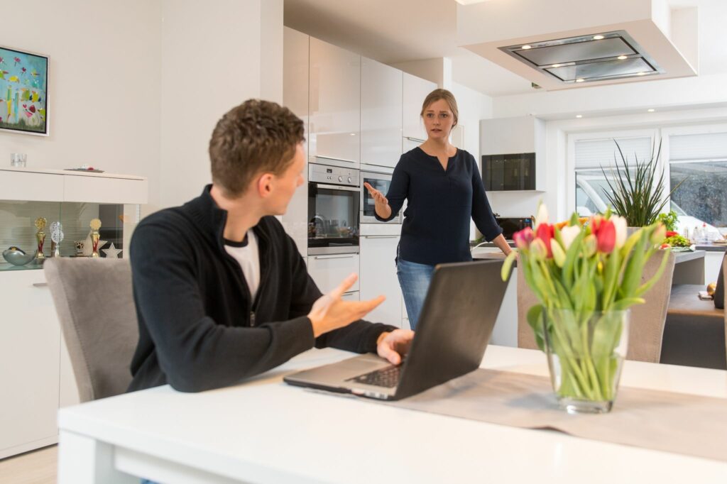 Gibt es Alleinanspruch auf Ehewohnung im Trennungsjahr?