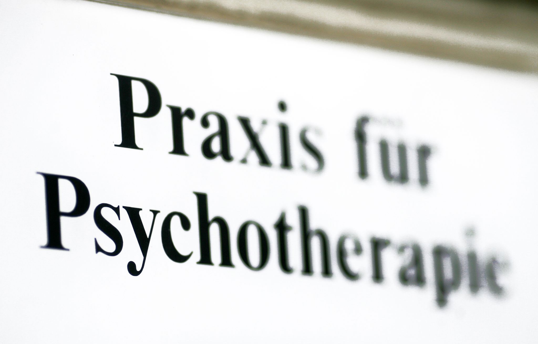 Psychisch kranke Kinder warten Monate auf Behandlungsplatz