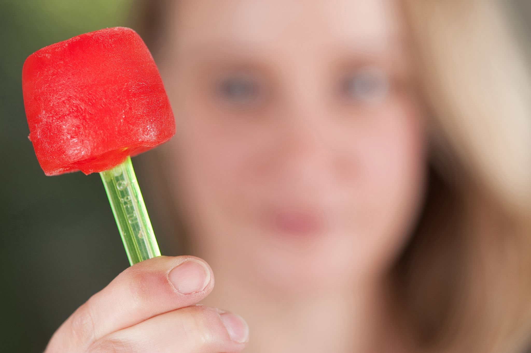So gelingt das selbstgemachte Eis am Stiel