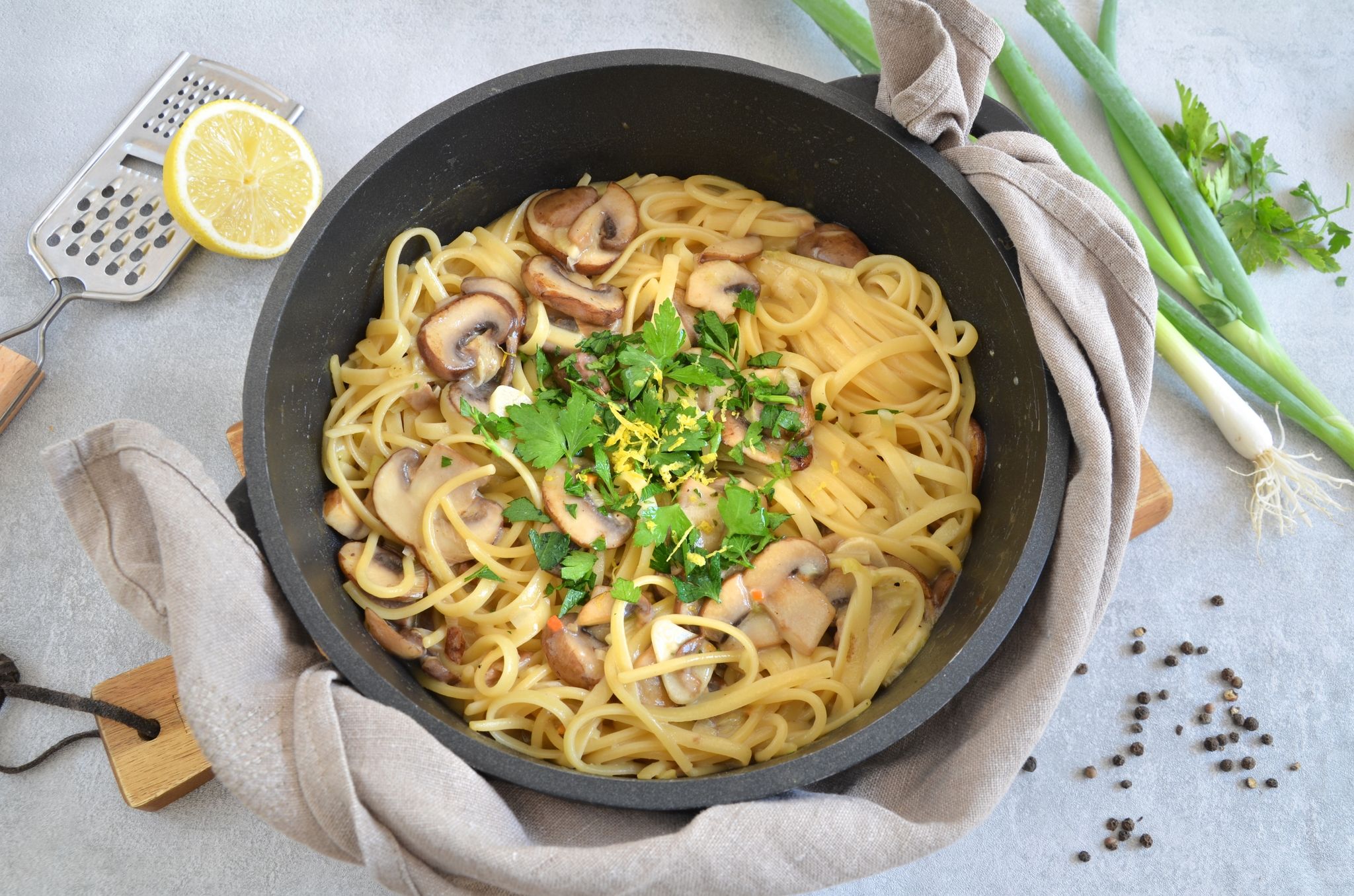 Rezept für Cremige One-Pot-Pasta mit Pilzen
