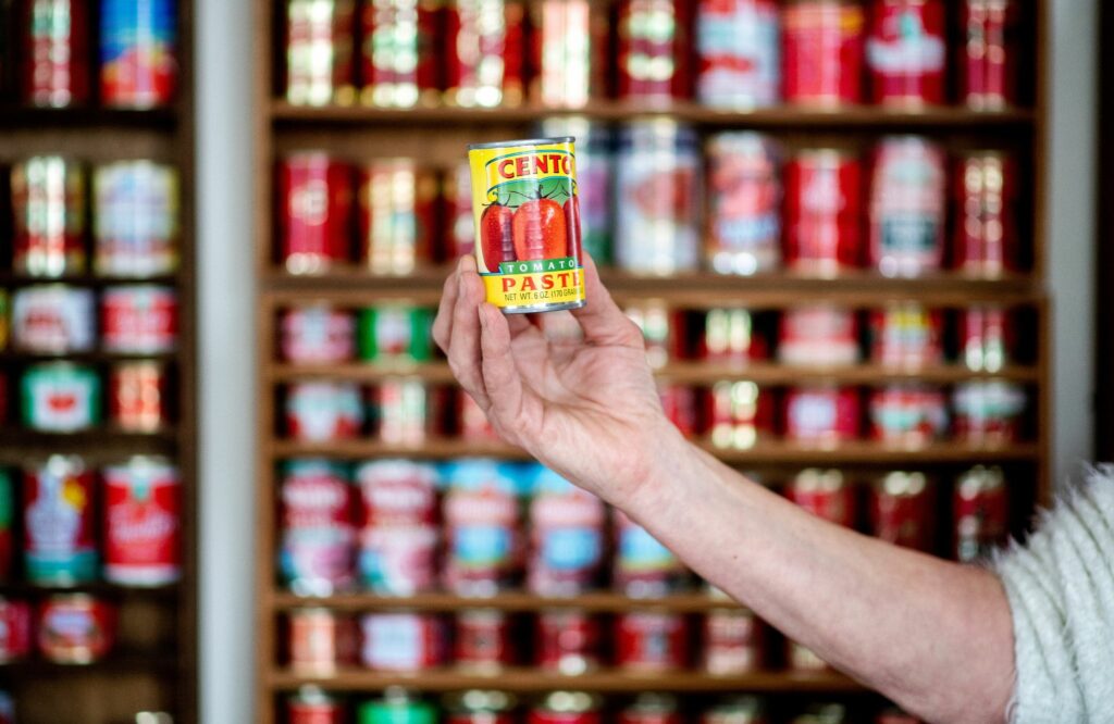 Wie lange ist Tomatenmark nach Anbruch haltbar?