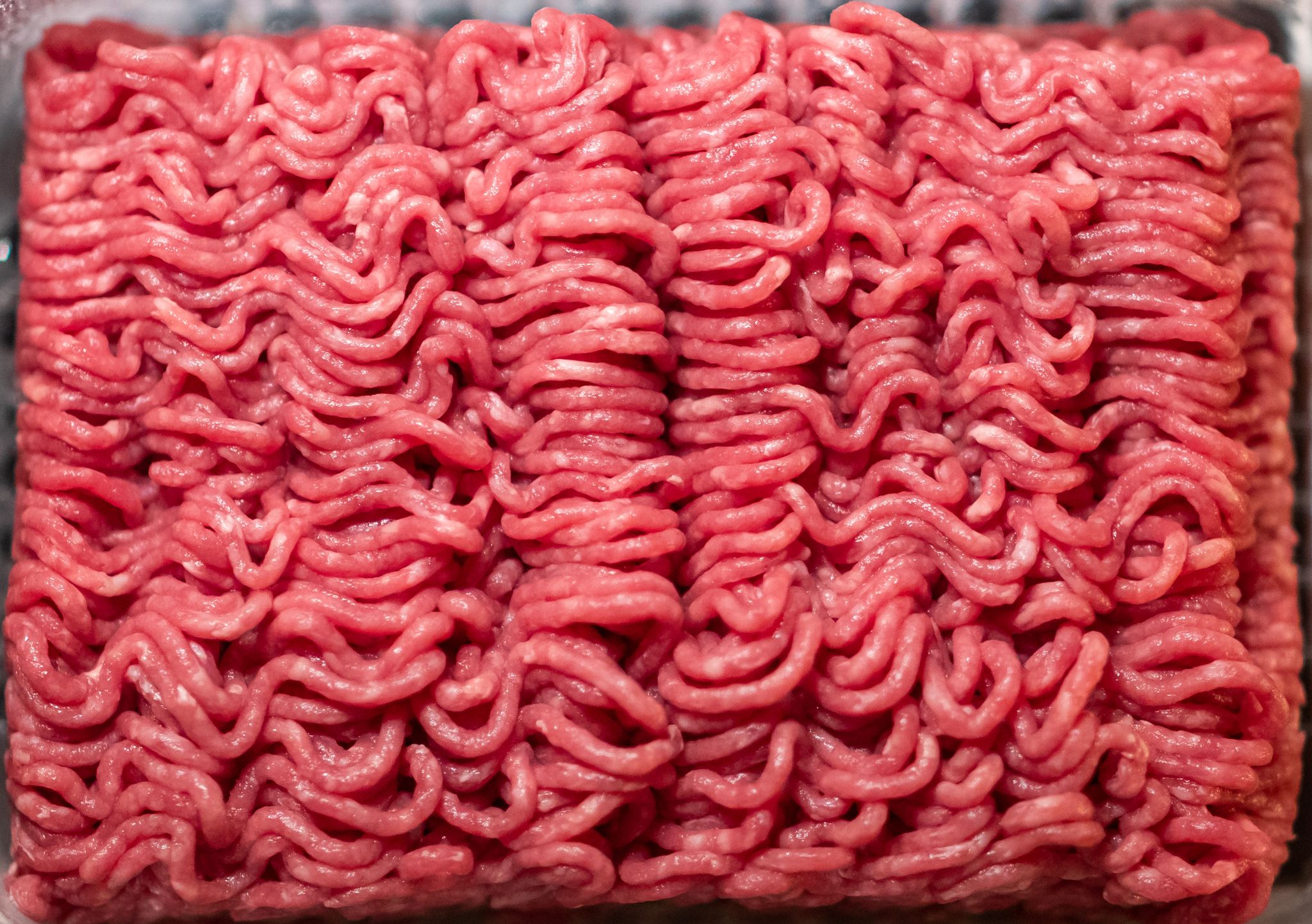 Salat, Hackfleisch und Keksteig: Bundesamt warnt vor Keimen
