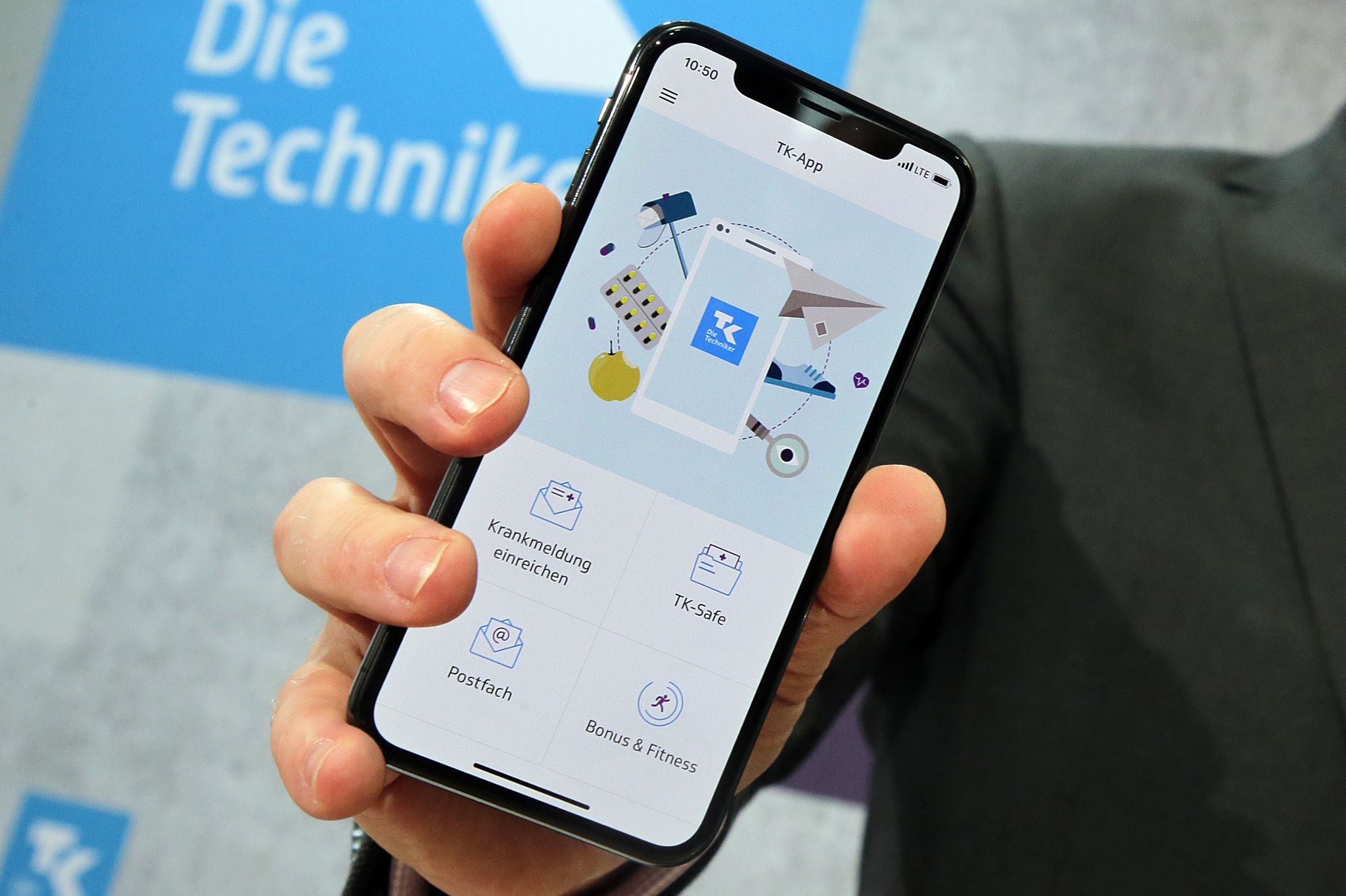 Mit diesen vier Schritten zur elektronischen Patientenakte