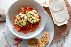 Fingerfood zum Fußball: Ziegenkäsetaler im Zucchini-Mantel