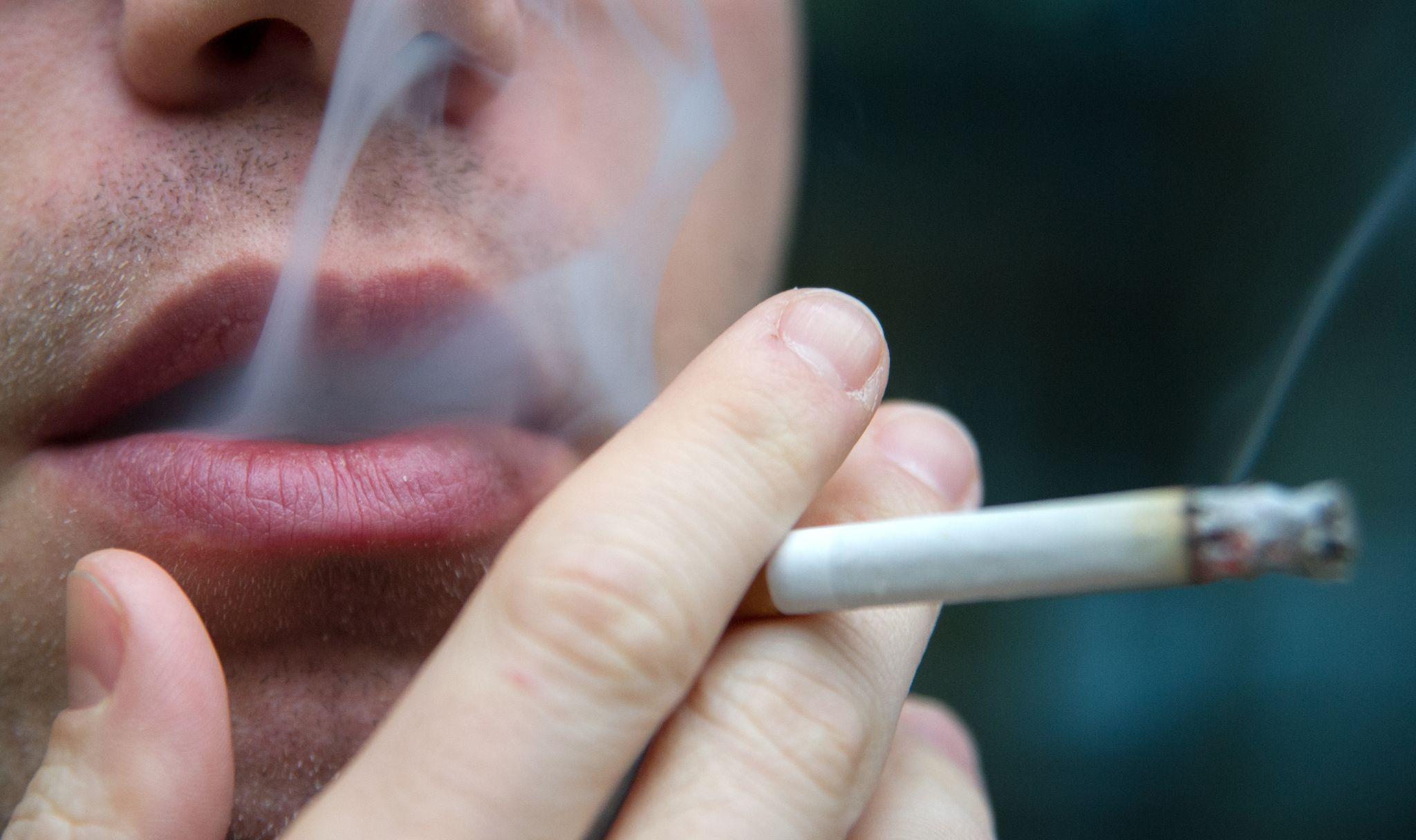 So schadet Passivrauchen der Gesundheit des Kindes