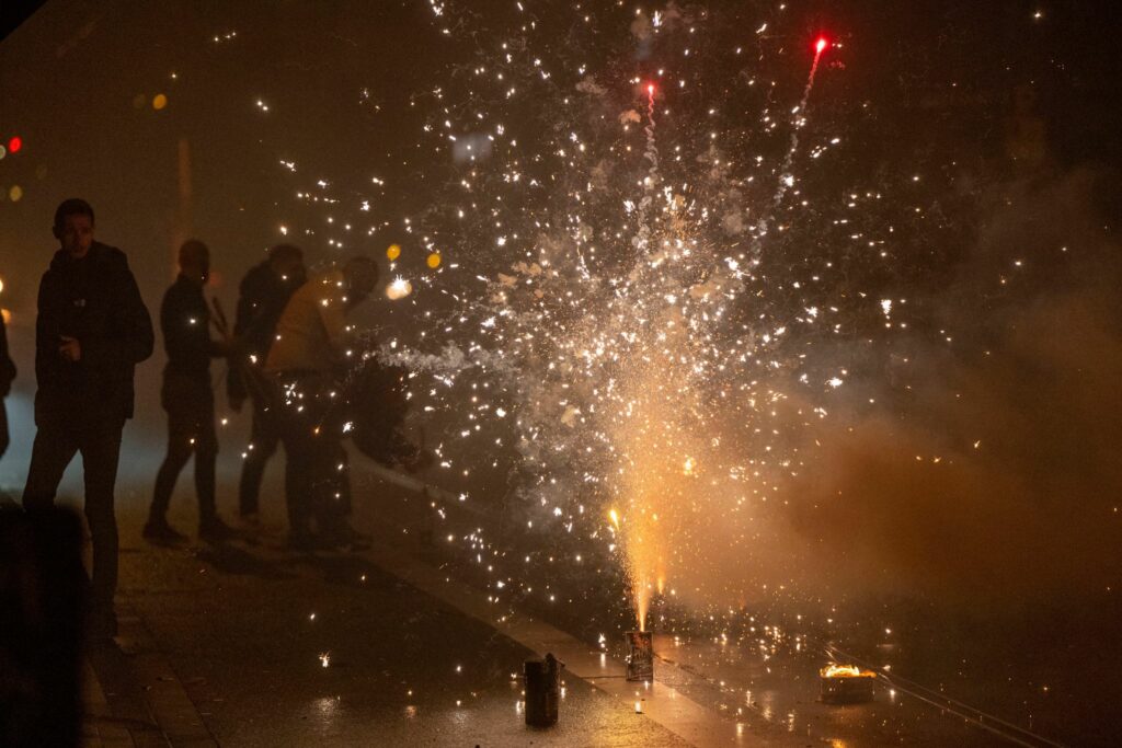 Silvesterrakete ging ins Auge? So sieht Erste Hilfe aus