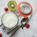 Warum Ananas und Kiwi den Joghurt bitter machen