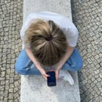Wie ersparen wir uns einen Handynacken?