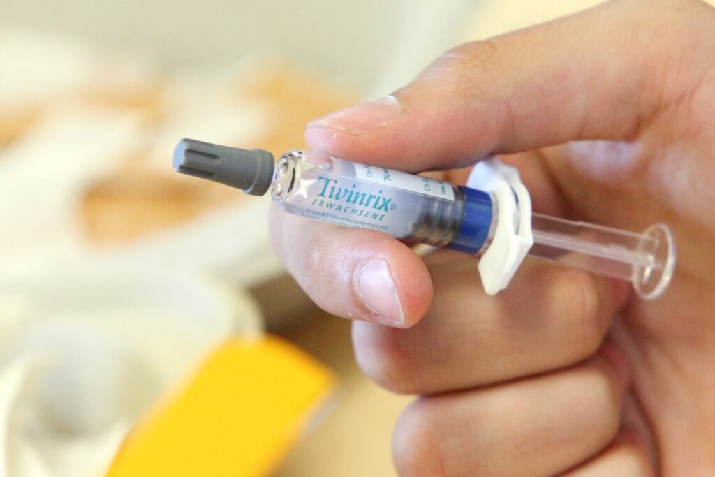 Reise geplant? Was Sie über Hepatitis A und B wissen sollten