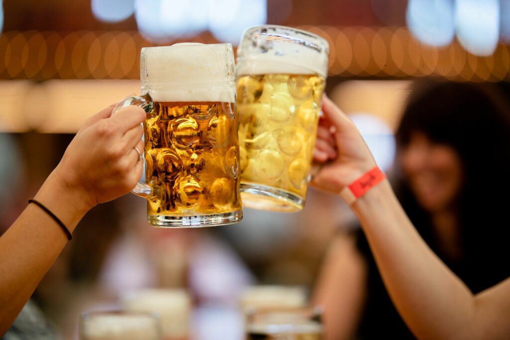 Was ist so schlimm daran, eine Maß Bier auf Ex zu trinken?