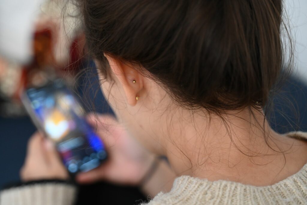 Social Media: Wann Vergleiche stressen und wann trösten