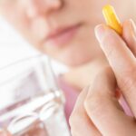 Mittel bei Menopause-Beschwerden: Pflanzlich wirkt schwächer