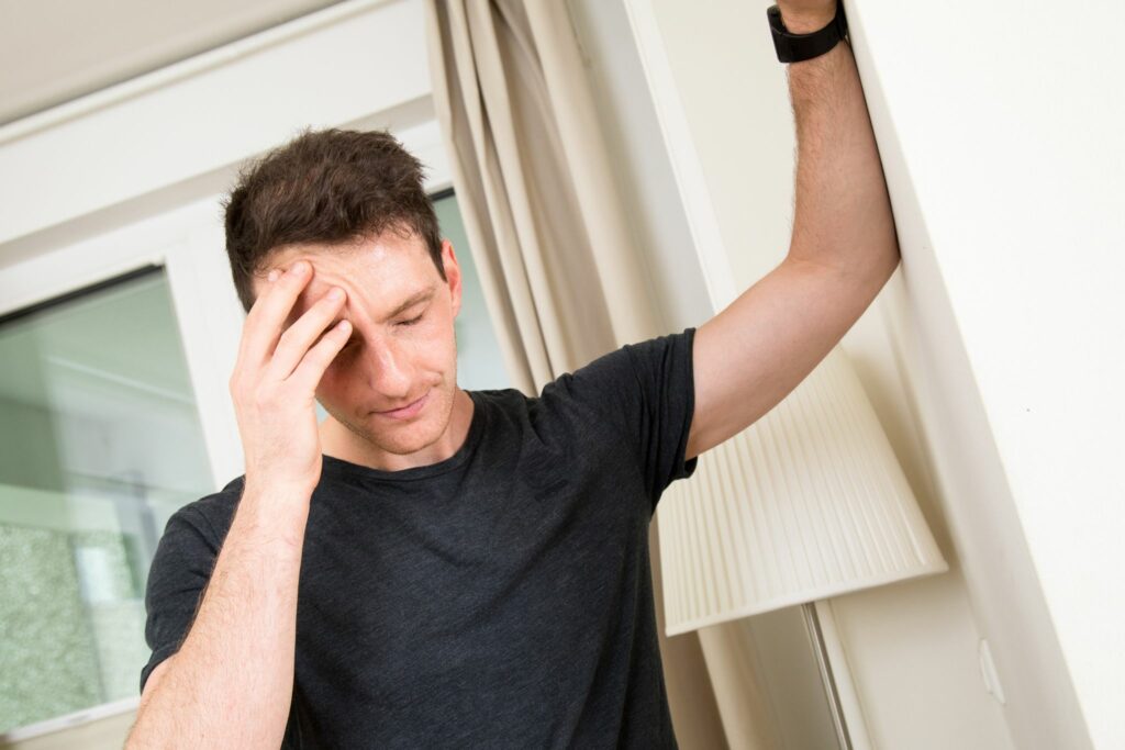 Kopf übel gestoßen? 8 Fragen rund um Gehirnerschütterungen